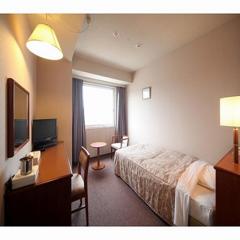 Hotel Crown Hills Takefu Echizen  Экстерьер фото